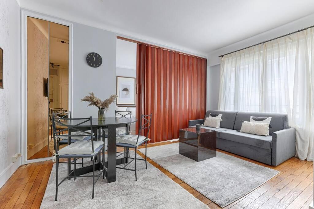 Matignon Saint-Honore : Magnifique Appartement 1Br Париж Екстер'єр фото